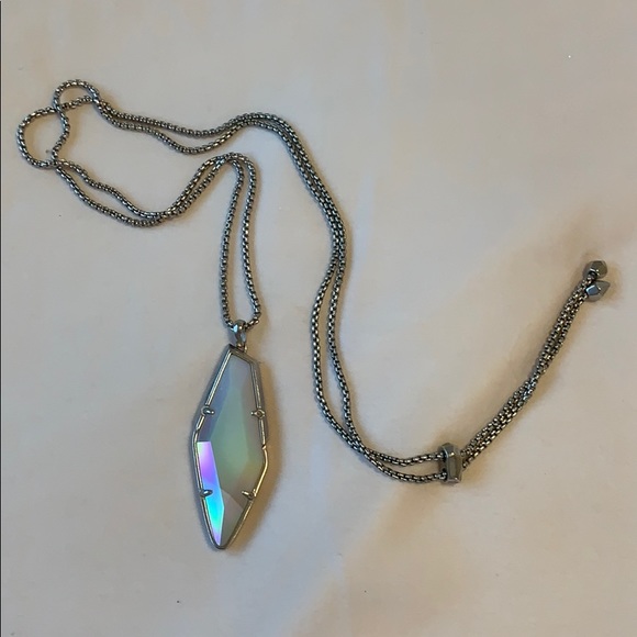 Kendra Scott Jewelry - Kendra Scott Beatrice Necklace